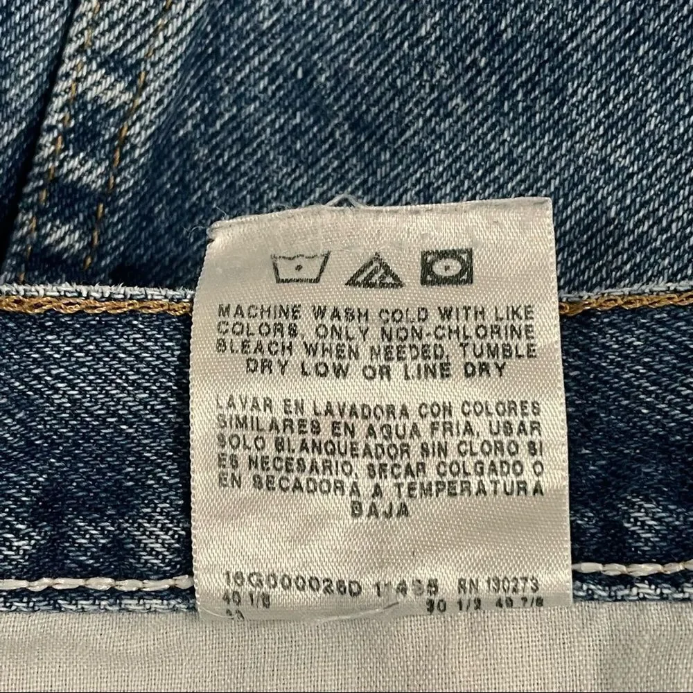 Wrangler Light Wash Regular Fit Jeans 100% Cotton waist 38 inseam 30